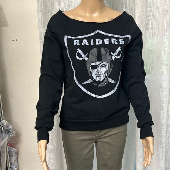 NFL Tops - Women’s Raider’s sweatshirt size Medium